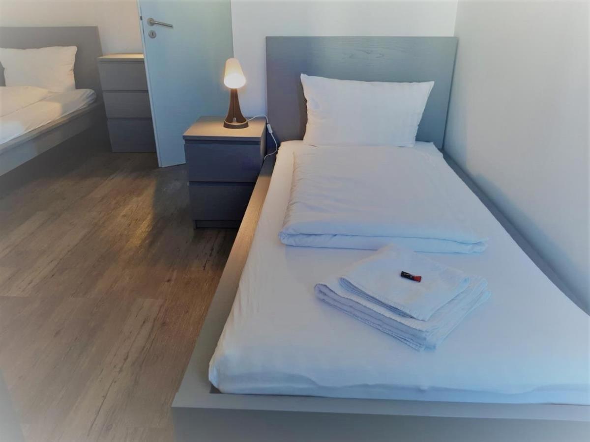 Mehrbett-Apartment 1 Citynah, Einfache Ausstattung Hamburk Exteriér fotografie